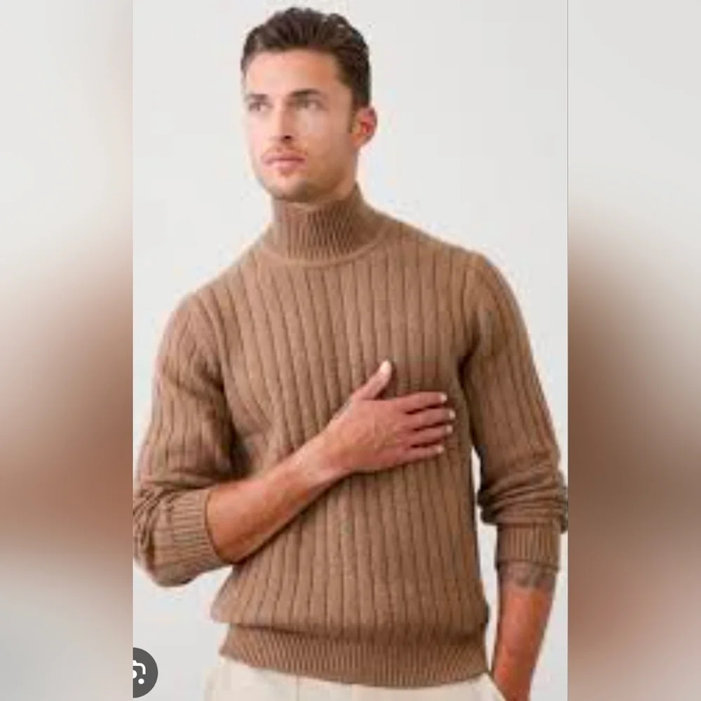 Banana Republic Men's Ribbed Knit Sweater - Brown Size Medium NWT